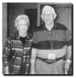 The 464th's 2004 reunion hosts, Charles and Nell Skinner, in Mobile, Alabama.
